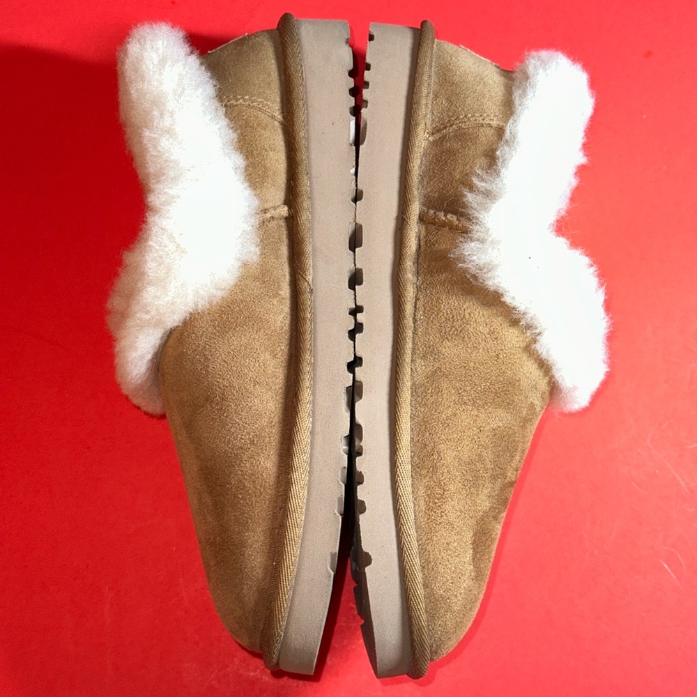 UGG Womens 7 Nita Suede Sheepskin Slip-On Slippers Chestnut Water Resistant FLAW - Picture 5 of 10